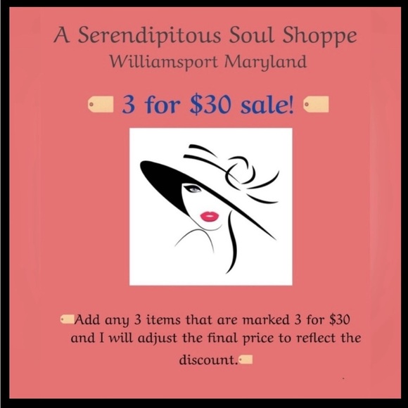 American Eagle long sleeved flannel shirt. - Picture 4 of 4